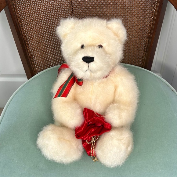 GUND Christmas Cream Bear with Red and Green Bow and Gift Sack - Picture 1 of 7
